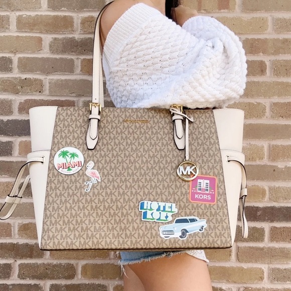 Michael Kors Handbags - Michael Kors Gilly Large Drawstring Zip Tote Light Cream MK Signature Miami
